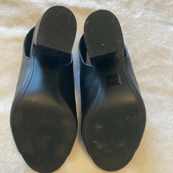 DKNY Black Open-Toe Block Heel Mules – Size 9M - Picture 5 of 5